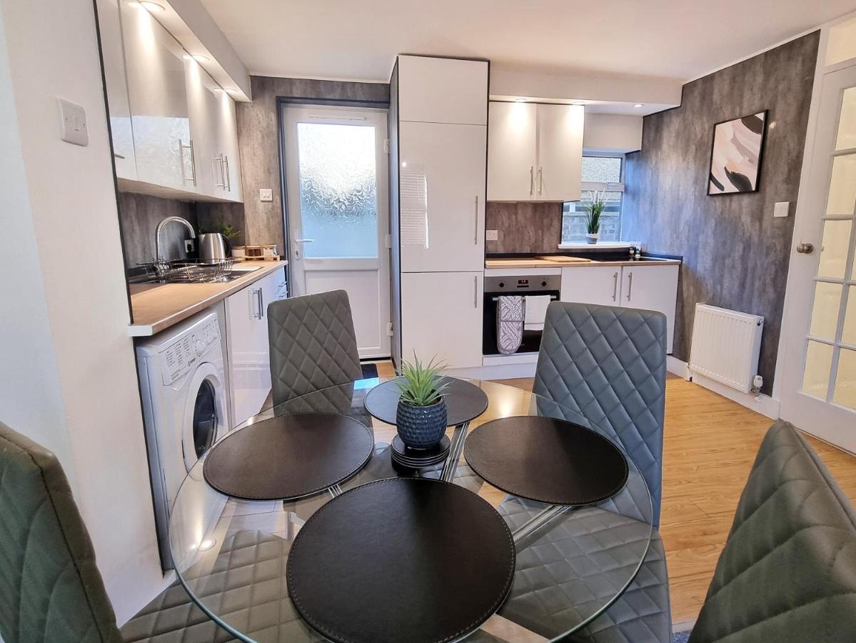 Cosy Apartment Nearby Train Station! Watford  Exterior foto